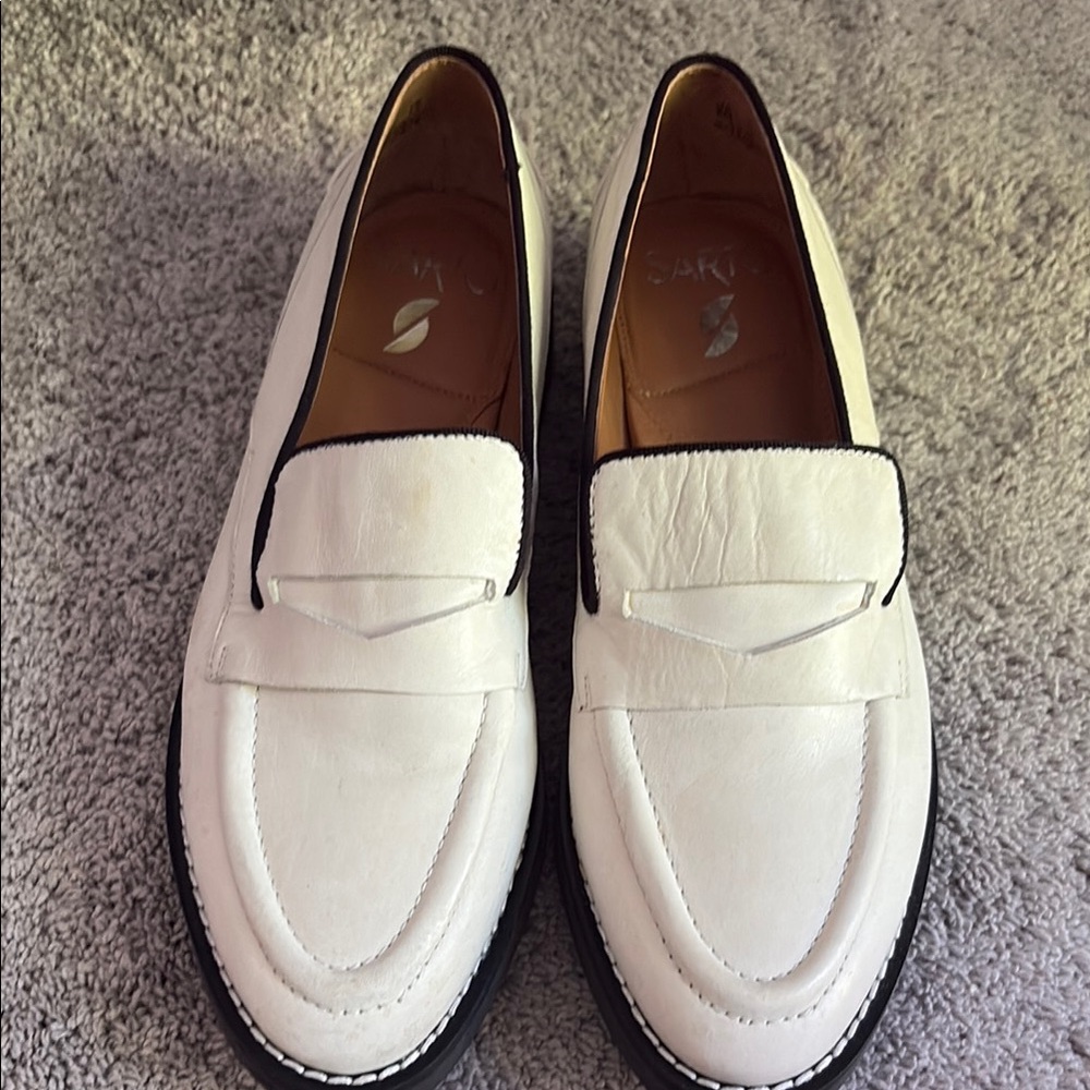 Franco Sarto Women's White Leather Uppers Loafers 6M